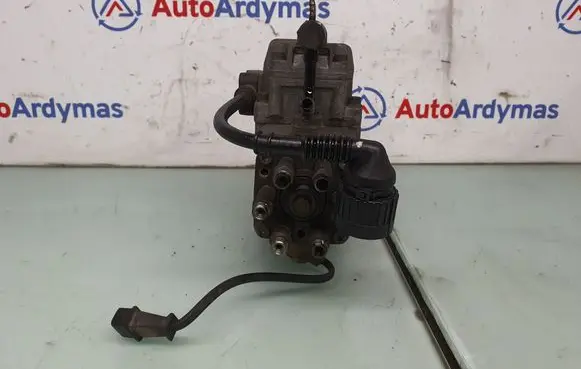 BMW 5 E34 Fuel injection high pressure pump 0460406994 2244966 13512244966