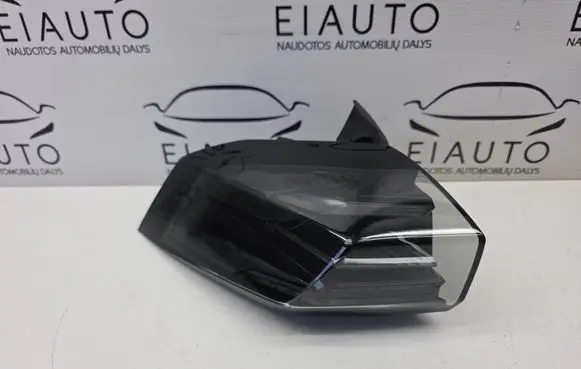 Rear/tail lights