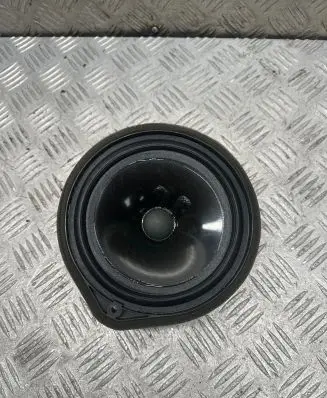 Honda CR-V Front door high frequency speaker