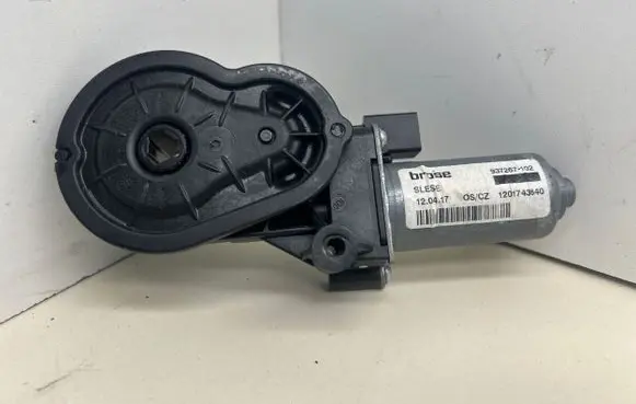 Mercedes-Benz GLC X253 C253 Seat adjustment motor 921864102 937267102
