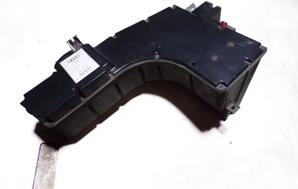 Audi A6 S6 C5 4B Subwoofer speaker 4B5035382