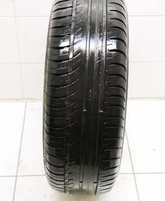 BMW 3 E46 R15 summer tire 19565R1591H