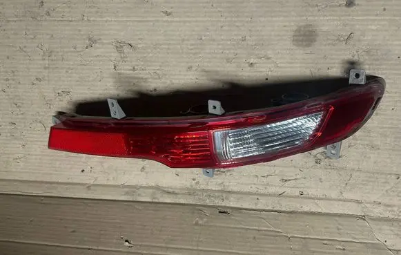 KIA Sportage Rear fog light 924053U300