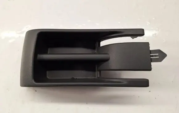 Toyota Verso Rear seat rail trim cover 721370F060B0 721370F060