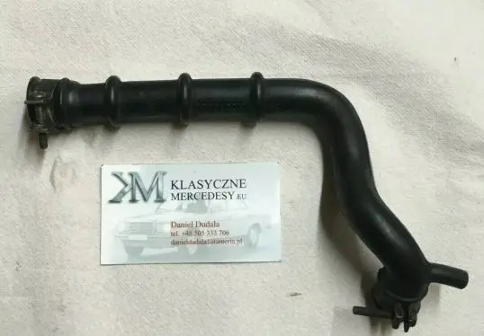 Mercedes-Benz W123 Breather hose/pipe 1020940282