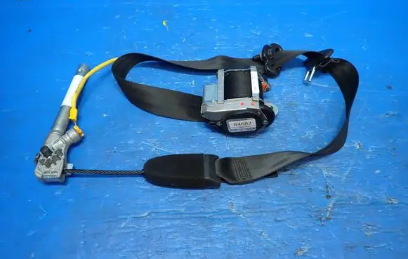 Alfa Romeo Mito Front seatbelt 1560930160