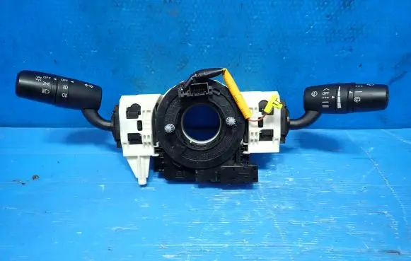 Mazda CX-5 Wiper turn signal indicator stalk/switch CCAK14LP0880T2