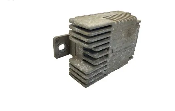 Mercedes-Benz A W168 Coolant fan relay A0275458032
