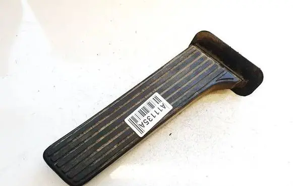 Lexus GS 300 350 430 450H Accelerator throttle pedal 