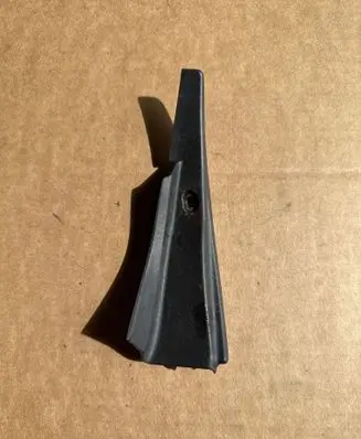 Mazda 6 Wiper trim K2443