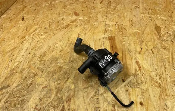 Volkswagen Golf VII Electric auxiliary coolant/water pump 04L965567