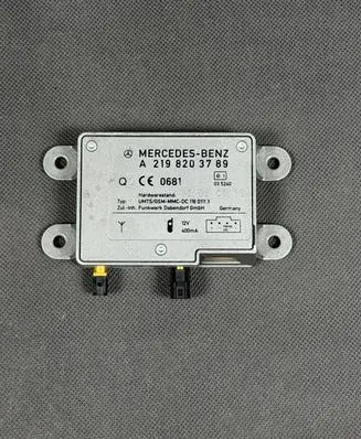Mercedes-Benz E W211 Aerial antenna amplifier A2198203789 A2219050040