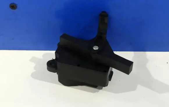 Volvo S60 A/C air flow flap actuator/motor 31348271 8623364