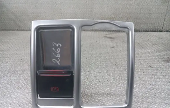 Ford Focus C-MAX Hand brake release handle 