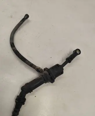 Renault Megane III Clutch master cylinder 306100017R