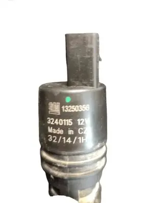 Opel Insignia A Windscreen/windshield washer pump 13250356