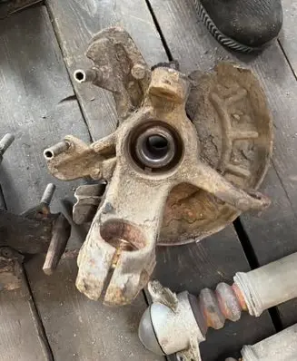 Seat Ibiza IV (6J,6P) Front wheel hub spindle knuckle 42322323