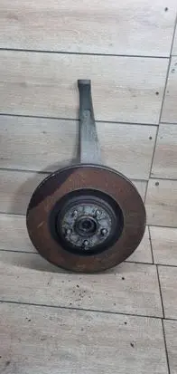 Jaguar XF Front wheel hub