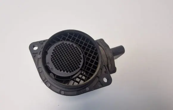 Volkswagen Golf V Mass air flow meter 038906461B