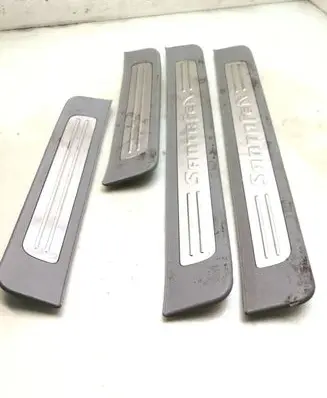 Hyundai Santa Fe Front sill trim cover 858812B000 858712B000 858852B000
