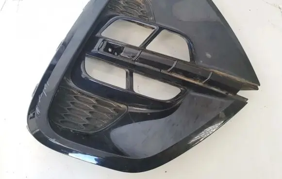 KIA Sportage Front bumper lower grill 86523f1520 86523-f1520