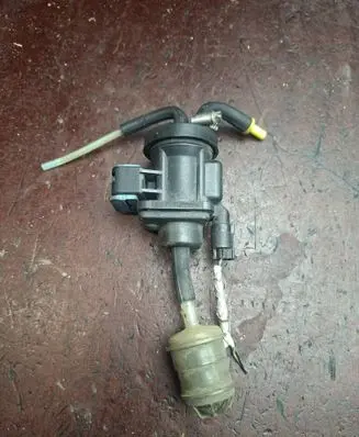 Mercedes-Benz ML W163 Turbo solenoid valve 4715396