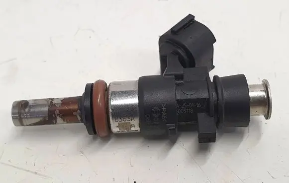 Audi TT TTS RS Mk3 8S Fuel injector 06L906031C 0280158362