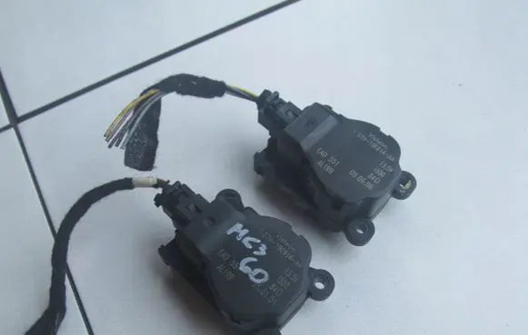 Ford Mondeo Mk III Air conditioning (A/C) expansion valve 1S7H19E616AA