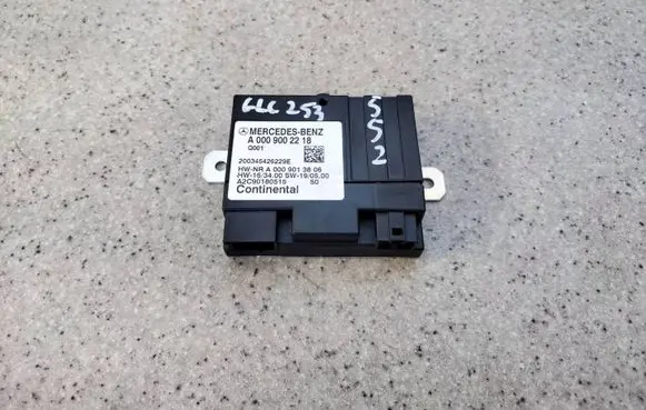 Mercedes-Benz GLC C253 Fuel injection pump control unit/module A000900221843 A0009002218