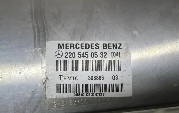 Mercedes-Benz S W220 Suspension control unit/module 2205450532