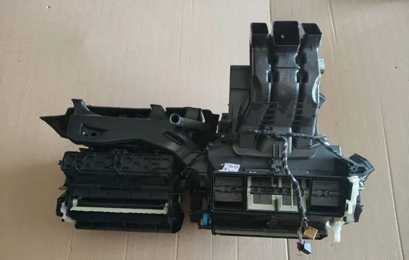 Interior heater climate box assembly