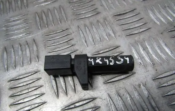 Mercedes-Benz C W203 Crankshaft position sensor 0031532828
