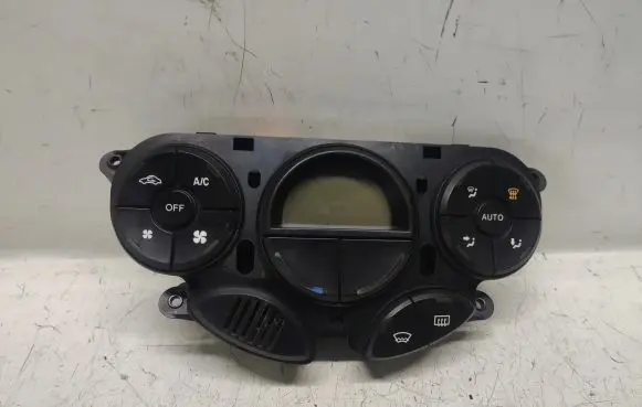 Ford Focus Climate control unit 2S4H18C612BJ