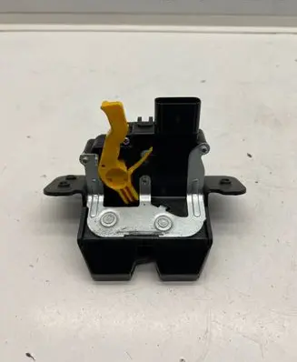 KIA Ceed Tailgate/trunk/boot lock/catch/latch