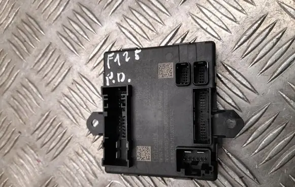 BMW 5 G60 Door control unit/module 5B3EC66