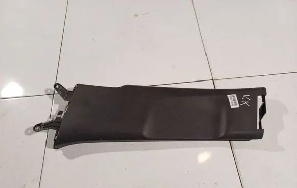 Volkswagen Golf Plus (B) pillar trim (top) 5M0867297H