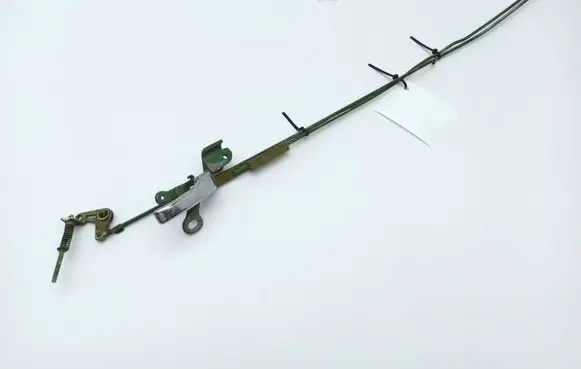 Mercedes-Benz COMPAKT W115 Rear door cable line 1157660219