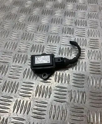 Audi A4 S4 B7 8E 8H ESP acceleration yaw rate sensor 8E0907637A
