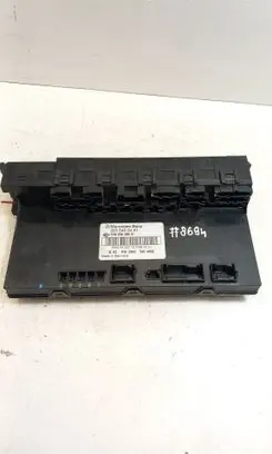 Mercedes-Benz C W203 SAM control unit A2035452401 2035452401