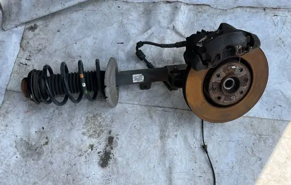 DS Automobiles 4 Front wheel hub spindle knuckle 364796