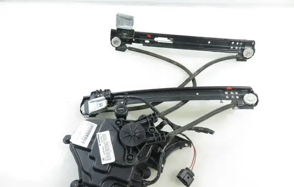 Seat Ibiza IV (6J,6P) Front door window regulator with motor 6R0959801N