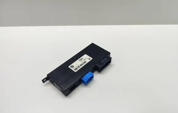 BMW 5 F10 F11 Comfort/convenience module 9267516 9267516AI01 61359267516