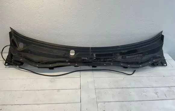 Mazda 6 Wiper trim GJE8507N1