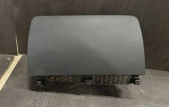 Audi Q7 4L Glove box set 4L1880302B
