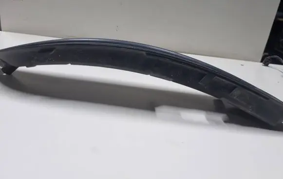 Volkswagen PASSAT B6 Front bumper lower grill 3C0853666