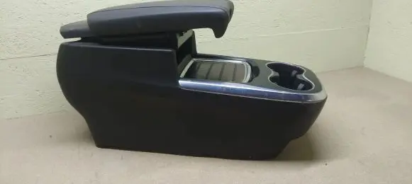 Acura MDX III Rear seat armrest 