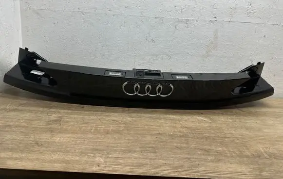 Audi A7 S7 4G Tailgate/trunk spoiler 4G8827086 4G8827083