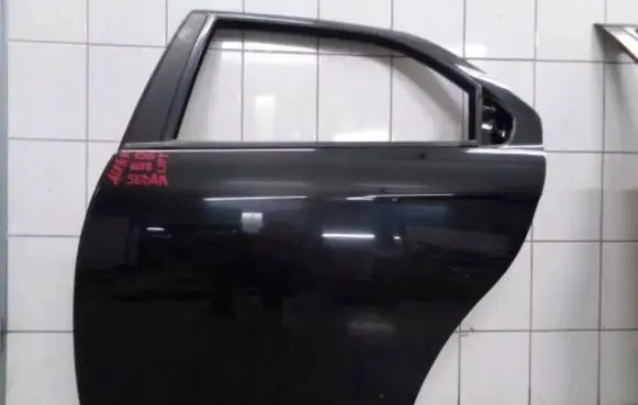 Alfa Romeo 156 Front door