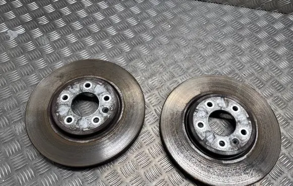 Opel Zafira C Front brake disc