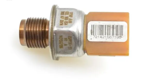 Audi A4 S4 B8 8K Fuel pressure sensor 03L906054